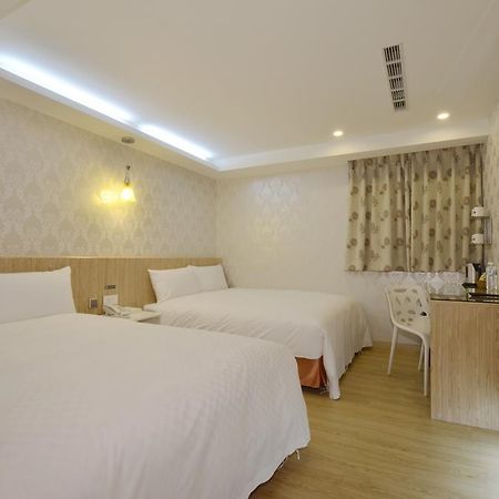 New Stay Inn II - Nanxi Тайпей Екстериор снимка