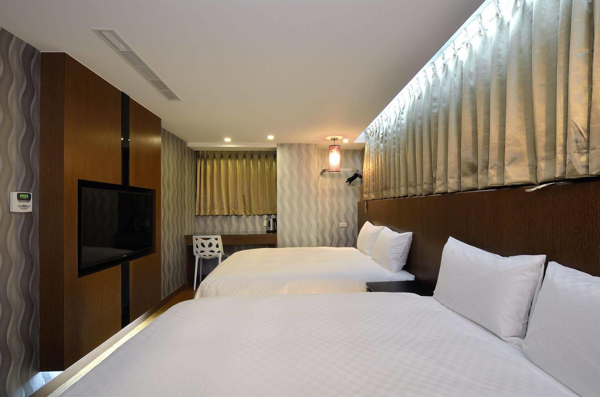 New Stay Inn II - Nanxi Тайпей Екстериор снимка
