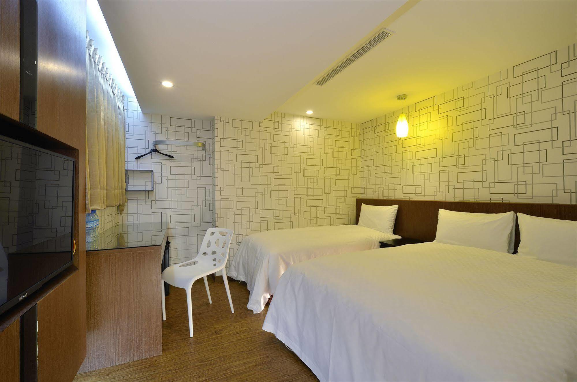 New Stay Inn II - Nanxi Тайпей Екстериор снимка